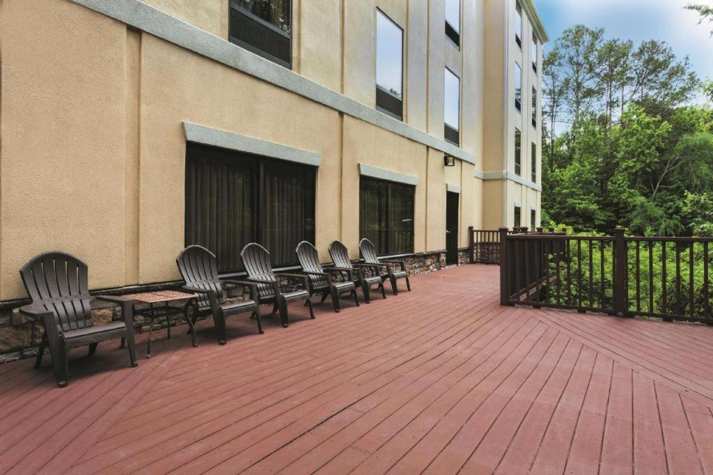 La Quinta By Wyndham Covington Exterior foto